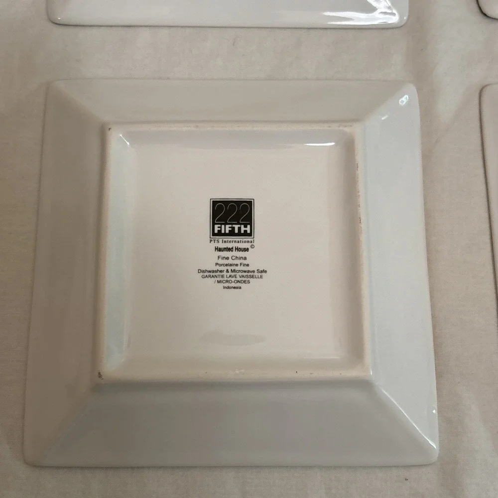 222 Fifth Halloween Decorative Plates 5